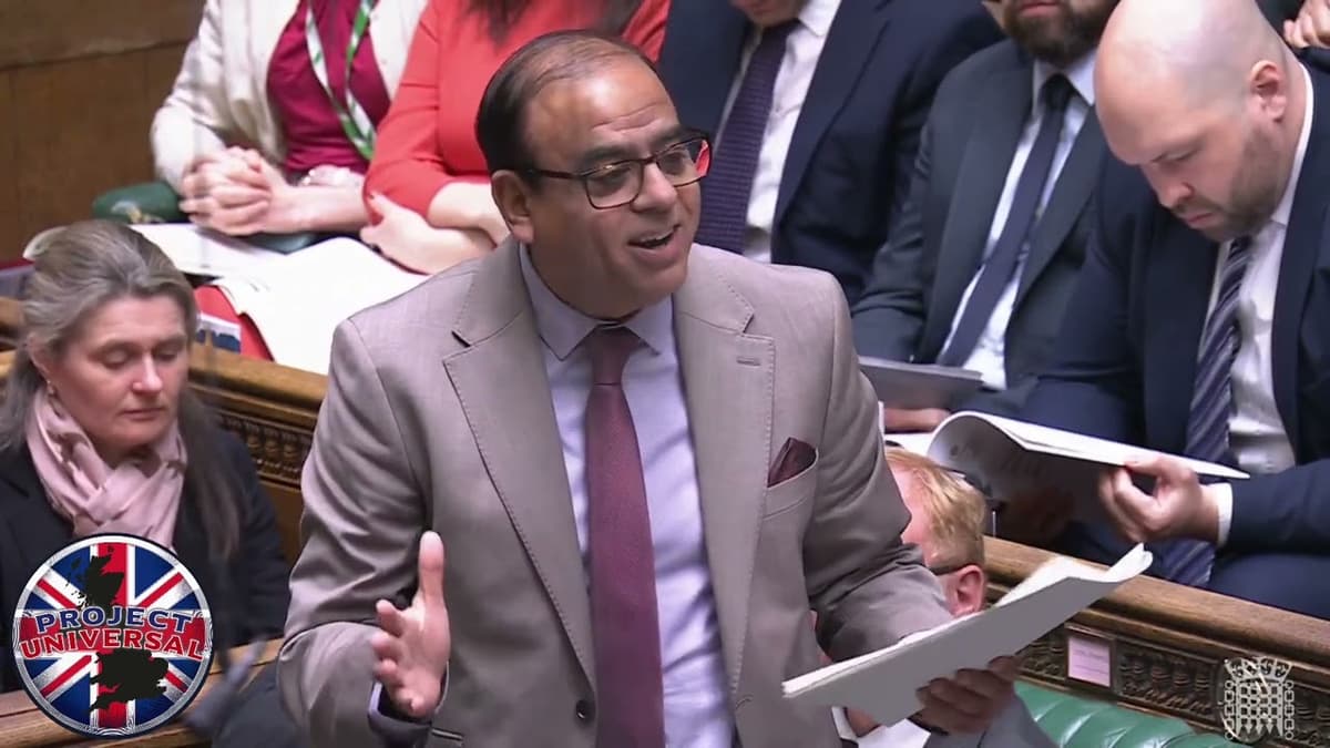 Mohammad Yasin asks about Universal Studios UK at Prime Ministers questions - March 19th 2025