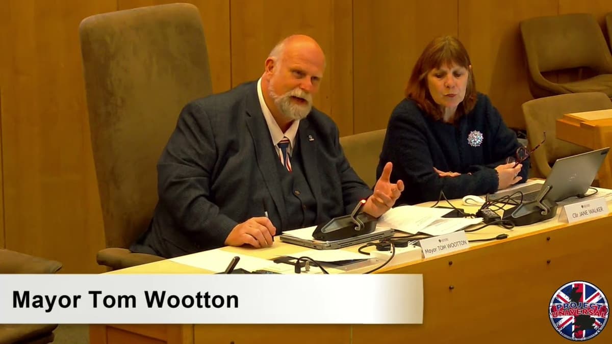 Bedford council meeting discussing Universal Studios UK - April 23rd 2025